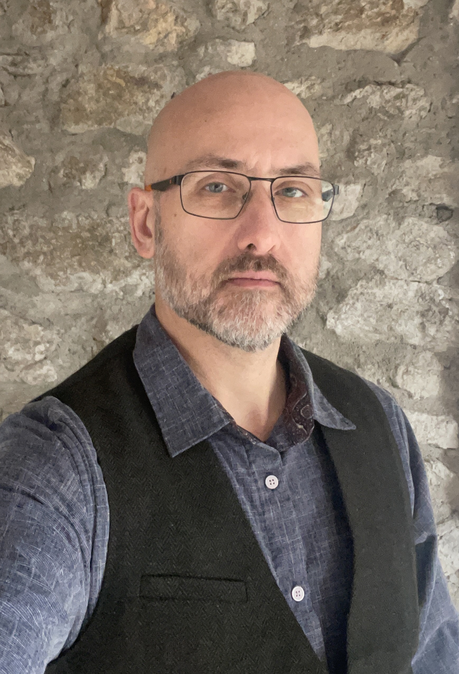 Portrait de Yohann Chabert, fondateur d'Holistyc Web Design